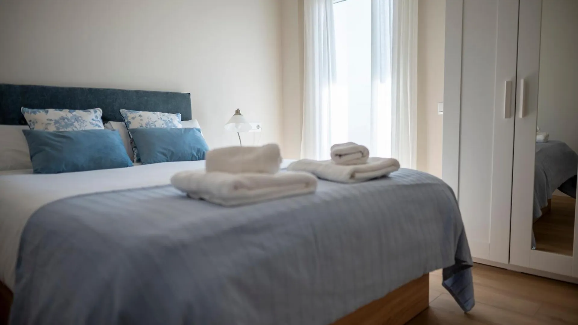 La Marina Beach 3 Bedrooms Sun & Golf Torre de Benagalbon