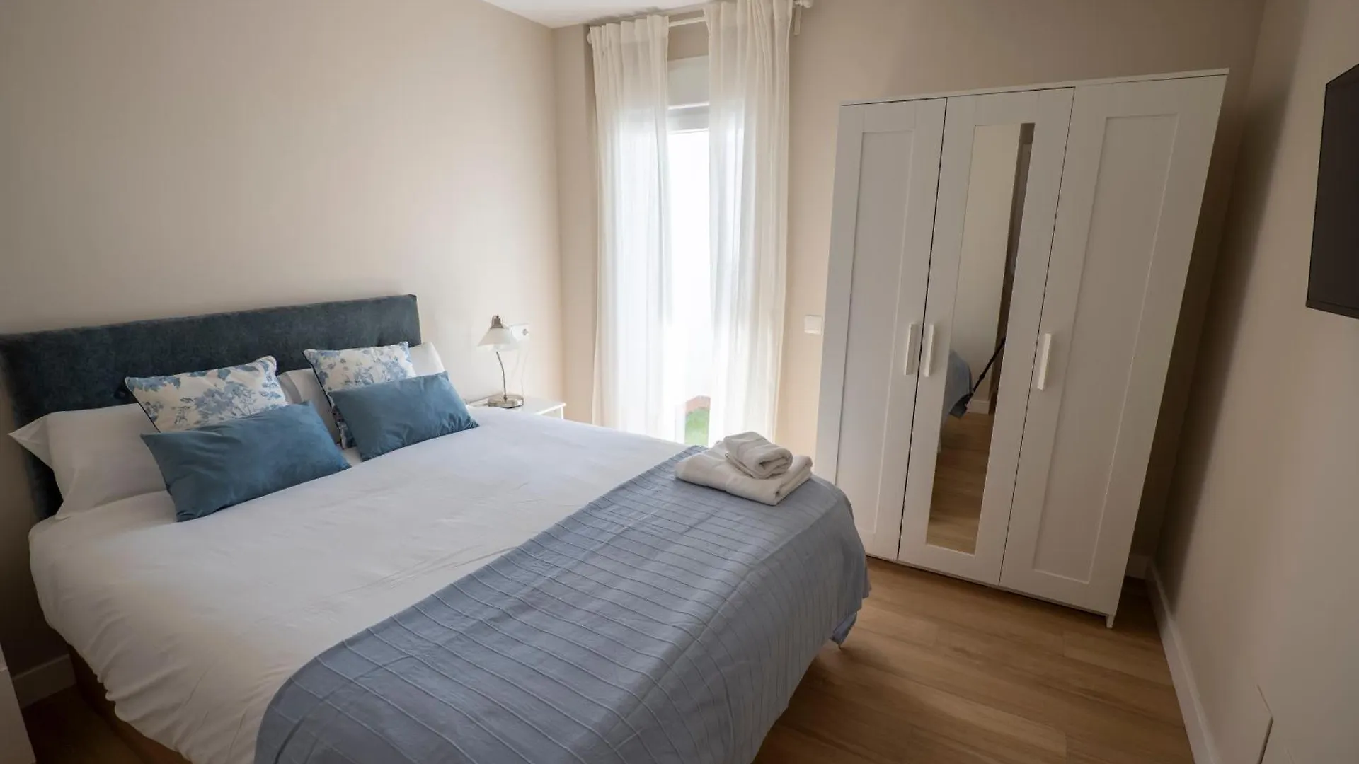 La Marina Beach 3 Bedrooms Sun & Golf Torre de Benagalbon